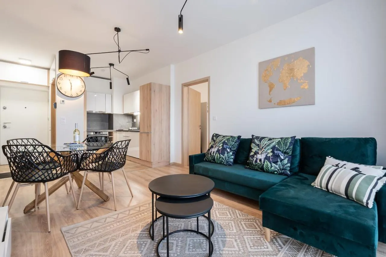 Westside River Apartment Budapest 0*,  Magyarország